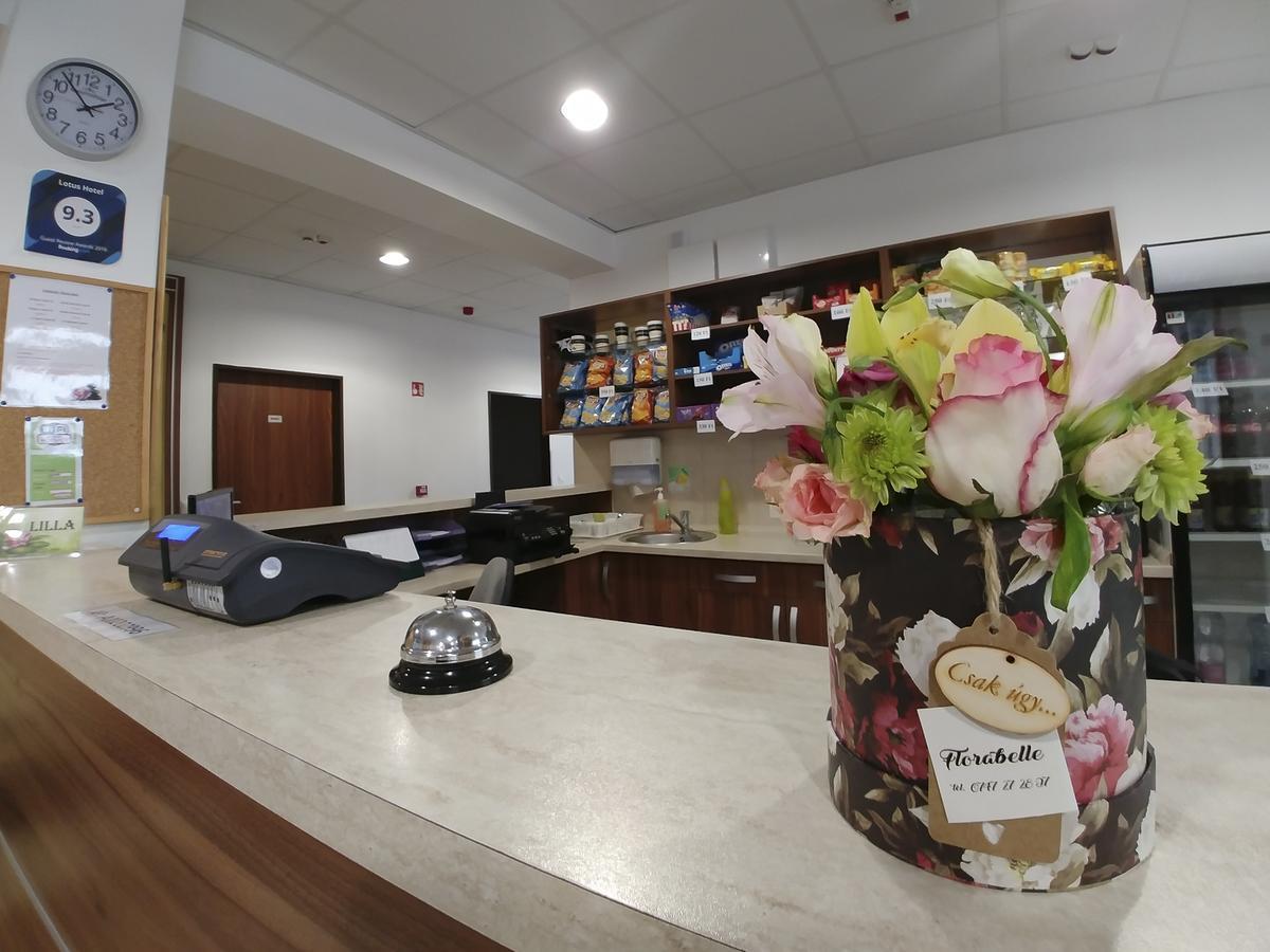 Lotus Hotel Szeged Ngoại thất bức ảnh